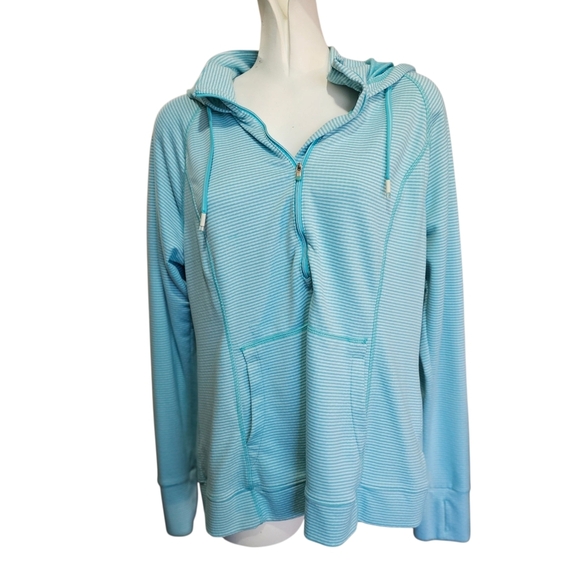 Soft Light Weight Hoodie With Stripes and Polka Dots - Picture 6 of 8